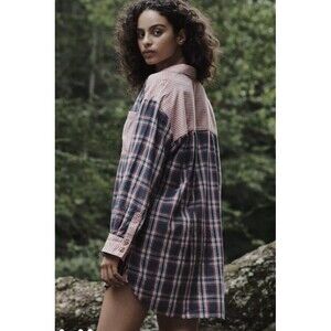 By Anthropologie Flannel Boyfriend Women's Button down Shirt Medium 100% Cotton